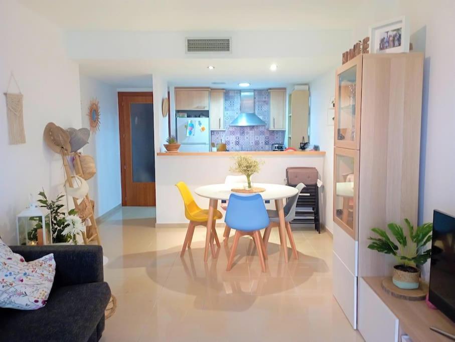 Apartamento En Primera Linea De Mar Roses Dış mekan fotoğraf