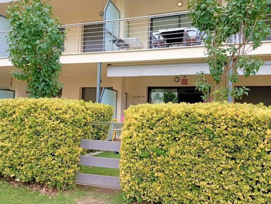 Apartamento En Primera Linea De Mar Roses Dış mekan fotoğraf