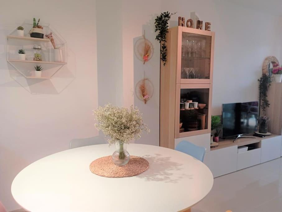 Apartamento En Primera Linea De Mar Roses Dış mekan fotoğraf