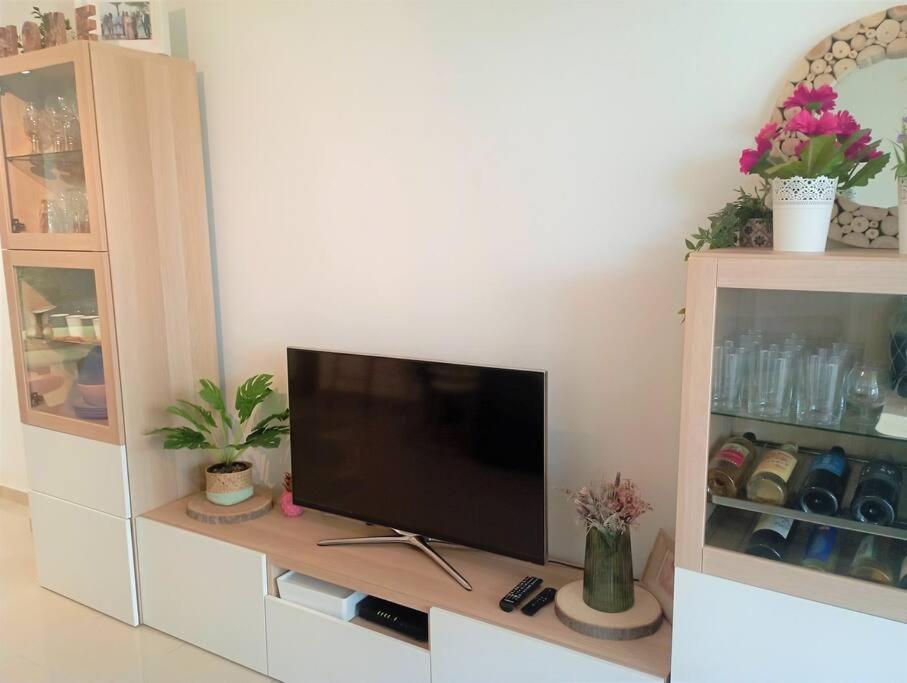 Apartamento En Primera Linea De Mar Roses Dış mekan fotoğraf
