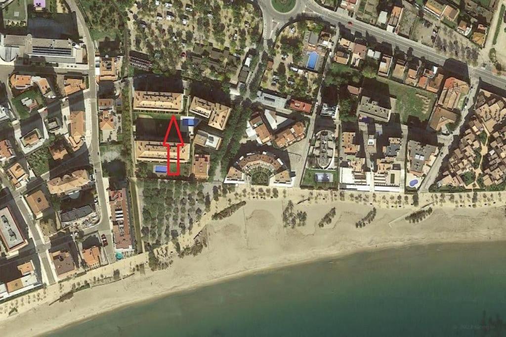 Apartamento En Primera Linea De Mar Roses Dış mekan fotoğraf